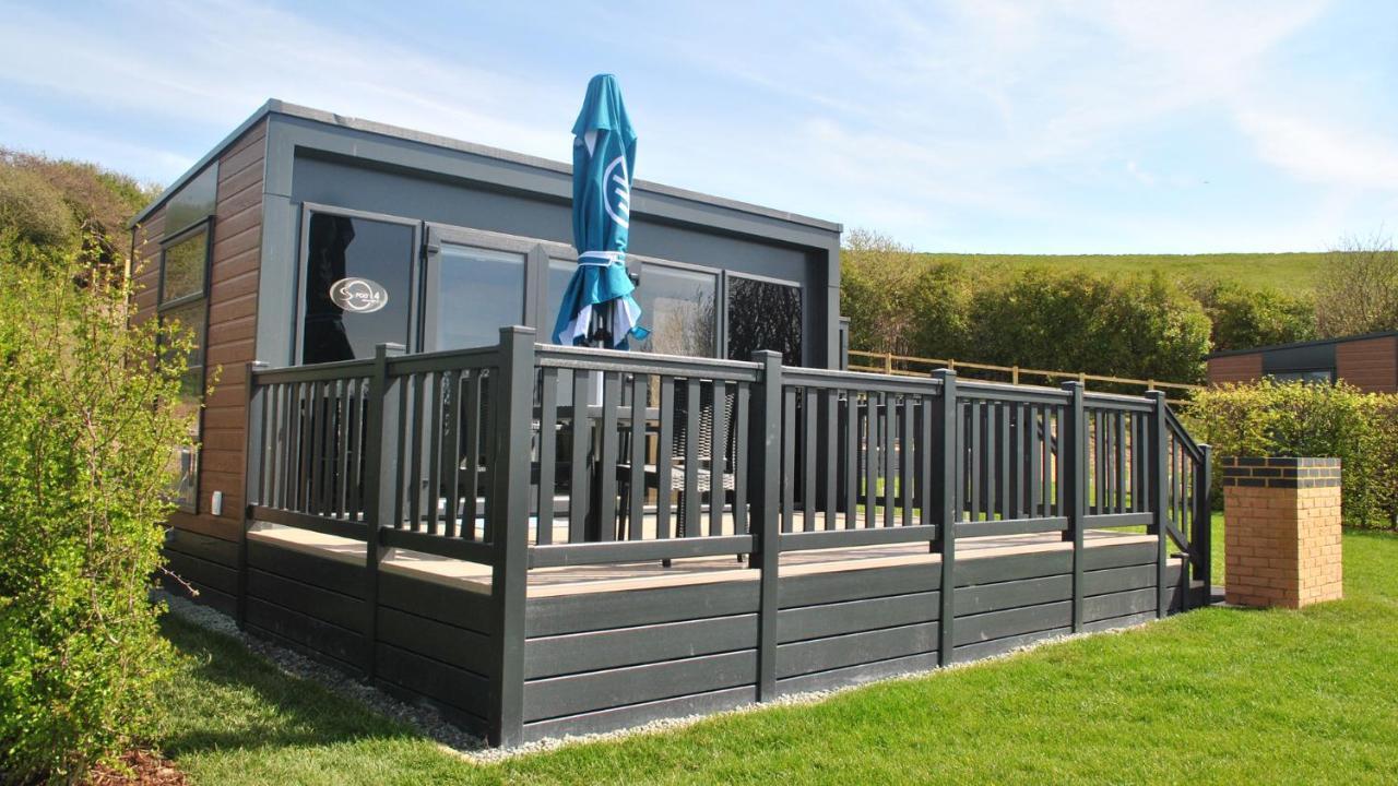 Вілла Brighton Experience Freedom Glamping Екстер'єр фото